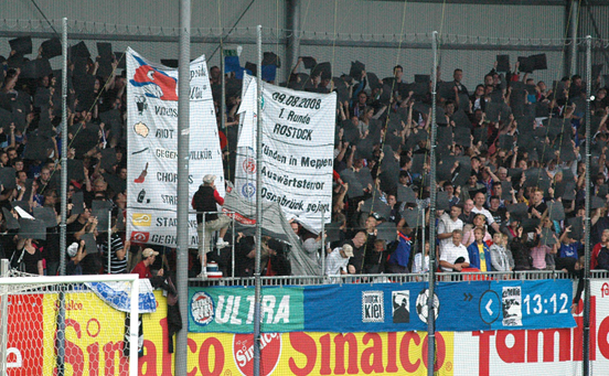 Holstein Kiel vs FC Hansa Rostock (0-2) (2)