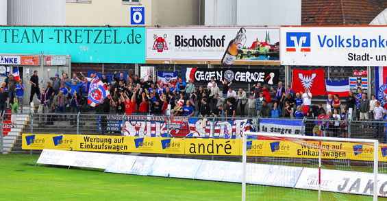 SSV Jahn Regensburg vs Holstein Kiel (2-0) (1)