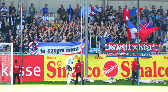 Holstein Kiel vs 1. FC Heidenheim (1-0) (4)