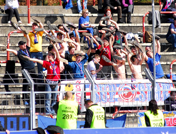 FC Erzgebirge Aue vs Holstein Kiel (3-1) (2)