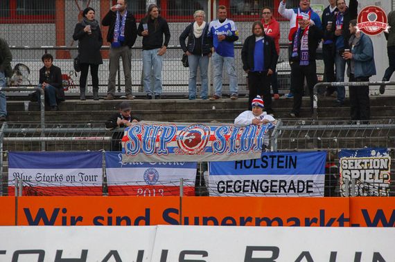 SSV Jahn Regensburg vs Holstein Kiel (0-2) (1)