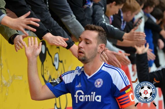 Holstein Kiel vs Dynamo Dresden (1-2) (1)