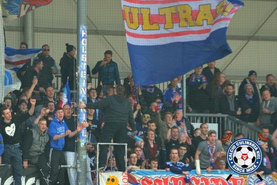 Holstein Kiel vs SV Wehen Wiesbaden (1-1) (14)