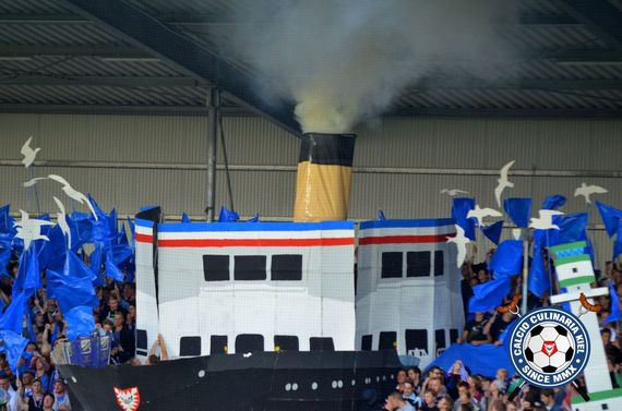 Holstein Kiel vs VfB Stuttgart (1-2) (9)