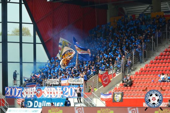 SSV Jahn Regensburg vs Holstein Kiel (0-3) (7)