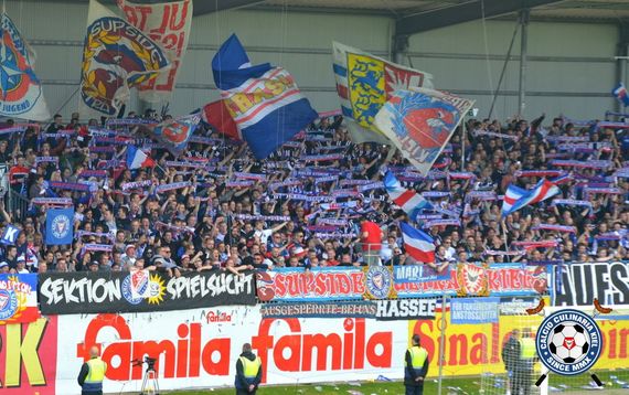 Holstein Kiel vs Hallescher FC (3-0) (11)