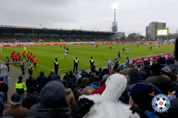 Holstein Kiel vs SSV Jahn Regensburg (1-1) (3)