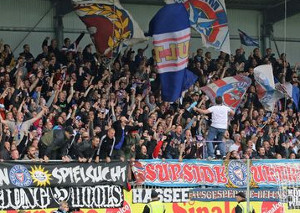 Holstein Kiel vs 1. FC Kaiserslautern (2-1)