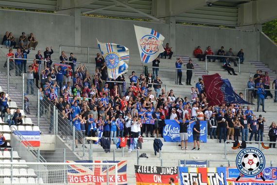 FC Erzgebirge Aue vs Holstein Kiel (2-1) (1)