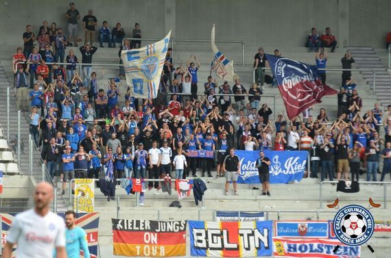 FC Erzgebirge Aue vs Holstein Kiel (2-1) (2)