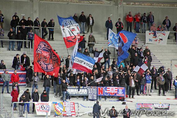 FC Erzgebirge Aue vs Holstein Kiel (1-2) (5)