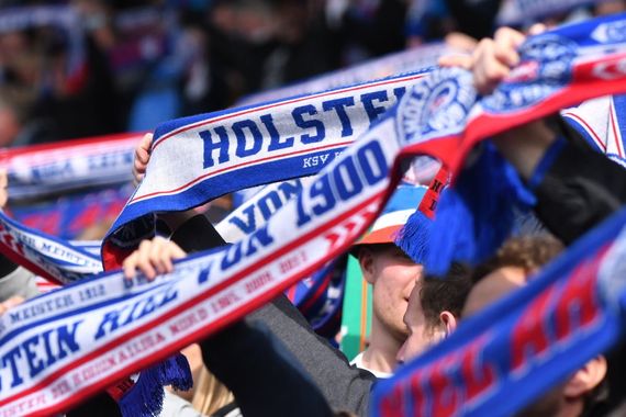 Holstein Kiel vs FC Hansa Rostock (0-2) (3)