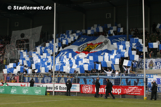 Rot-Weiss Essen vs Karlsruher SC (2-1) (3)