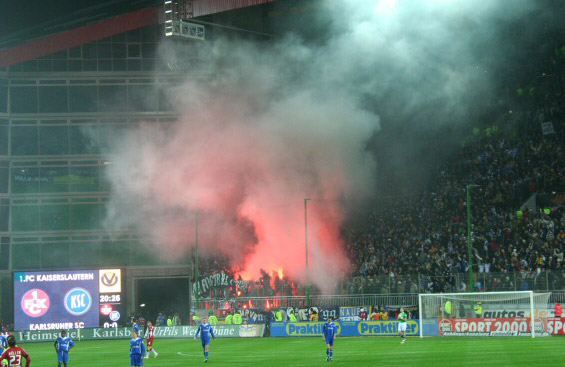 1. FC Kaiserslautern vs Karlsruher SC (1-1) (11)