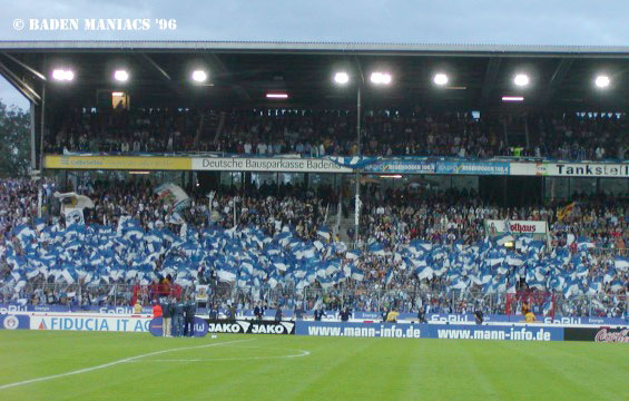 Karlsruher SC vs 1. FC Kaiserslautern (2-0) (1)