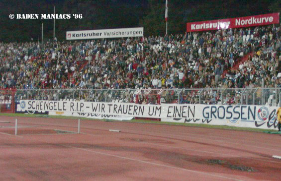 Karlsruher SC vs 1. FC Kaiserslautern (2-0) (10)