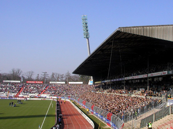 Karlsruher SC vs Eintracht Braunschweig (2-0) (3)