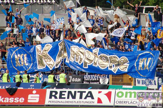 FC Erzgebirge Aue vs Karlsruher SC (2-2) (1)