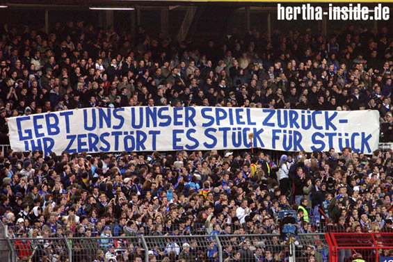 Karlsruher SC vs Hertha BSC (2-1) (24)