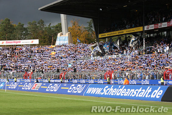Karlsruher SC vs Rot-Weiß Oberhausen (1-1) (11)