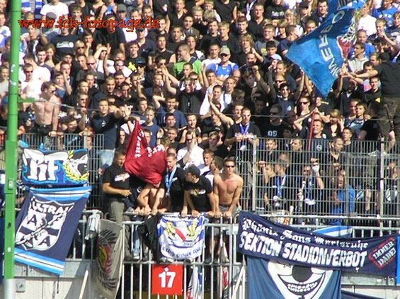 1. FC Kaiserslautern vs Karlsruher SC (2-0) (38)