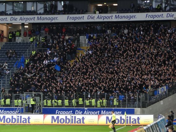 Eintracht Frankfurt vs Karlsruher SC (2-0) (3)