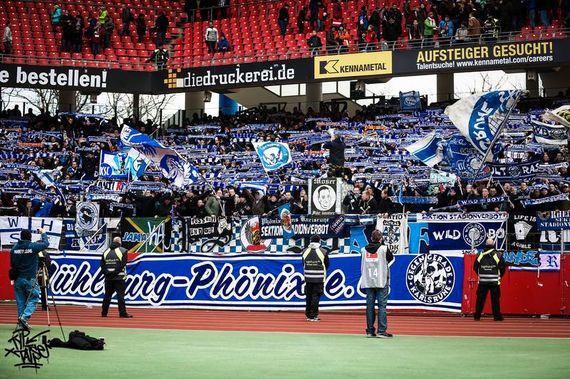 1. FC Nürnberg vs Karlsruher SC (1-1) (10)