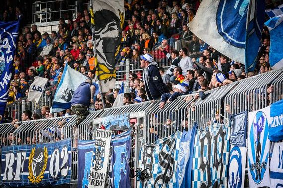 Eintracht Braunschweig vs Karlsruher SC (0-2) (1)