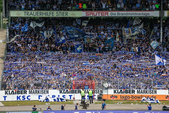 Karlsruher SC vs TSV 1860 München (2-0) (9)