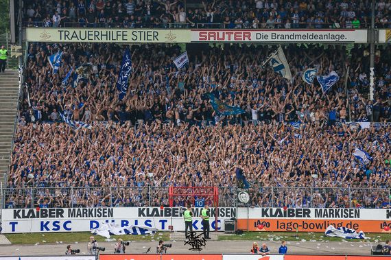 Karlsruher SC vs TSV 1860 München (2-0) (27)