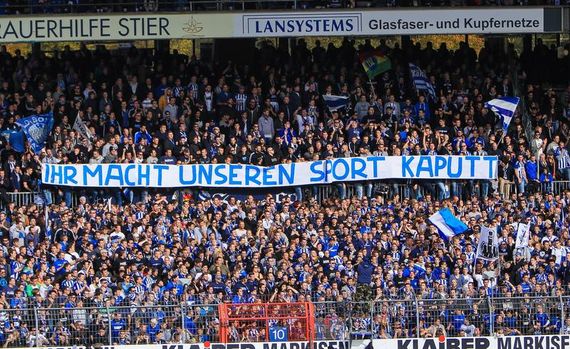 Karlsruher SC vs 1. FC Kaiserslautern (2-0) (12)