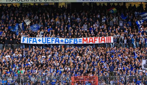 Karlsruher SC vs 1. FC Kaiserslautern (2-0) (13)