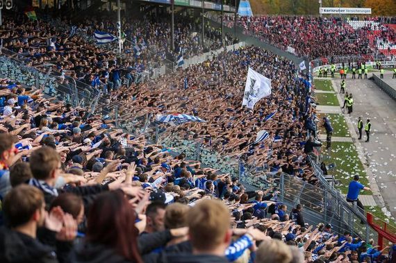 Karlsruher SC vs 1. FC Kaiserslautern (2-0) (17)