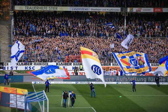Karlsruher SC vs 1. FC Kaiserslautern (2-0) (19)