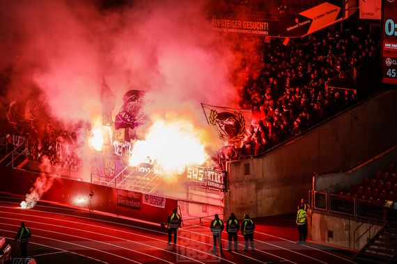 1. FC Nürnberg vs Karlsruher SC (0-0) (10)