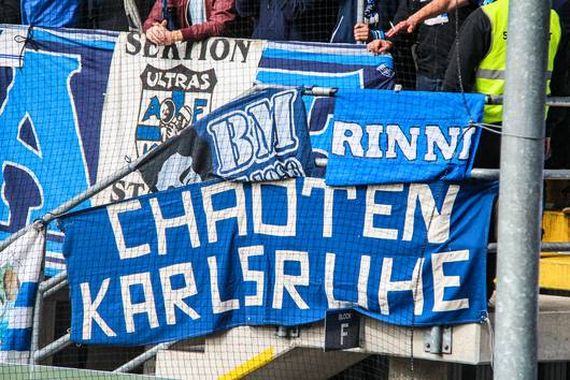SC Paderborn vs Karlsruher SC (2-0) (10)