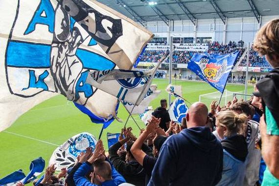 SC Paderborn vs Karlsruher SC (2-0) (19)