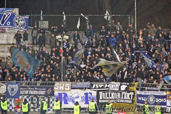 FC Erzgebirge Aue vs Karlsruher SC (1-0) (2)