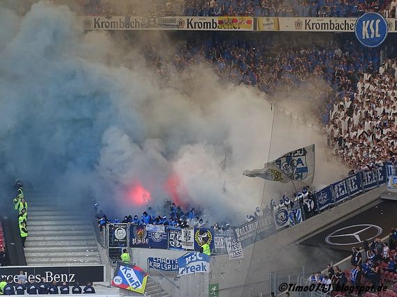 VfB Stuttgart vs Karlsruher SC (2-0) (8)