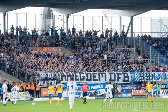Eintracht Braunschweig vs Karlsruher SC (2-1) (3)