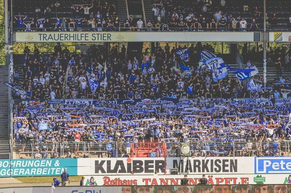 Karlsruher SC vs FC Erzgebirge Aue (2-0) (2)