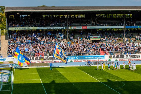 Karlsruher SC vs FC Rot-Weiß Erfurt (2-0) (10)