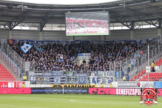 Hallescher FC vs Karlsruher SC (0-1) (3)