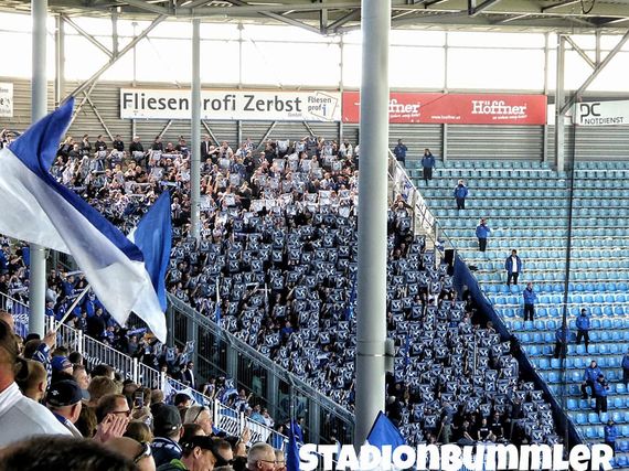 1. FC Magdeburg vs Karlsruher SC (2-0) (4)