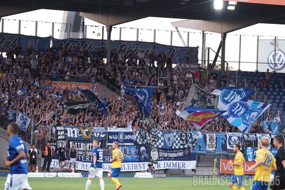Eintracht Braunschweig vs Karlsruher SC (1-1) (1)