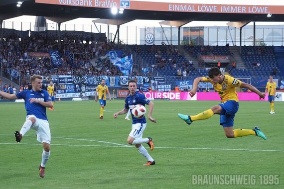Eintracht Braunschweig vs Karlsruher SC (1-1) (3)