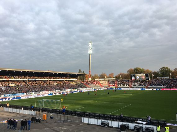 Karlsruher SC vs Würzburger Kickers (2-1) (8)