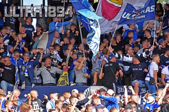 Karlsruher SC vs KFC Uerdingen 05 (2-0) (7)