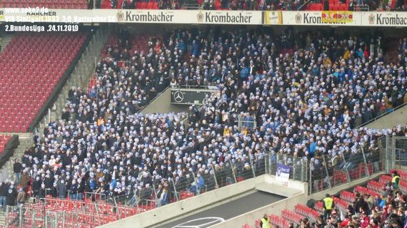 VfB Stuttgart vs Karlsruher SC (3-0) (4)