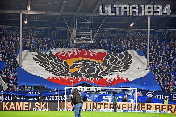 Karlsruher SC vs SSV Jahn Regensburg (4-1) (9)